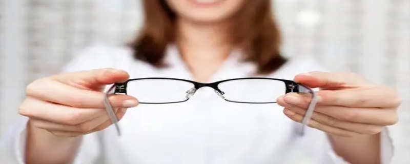 摘掉眼镜恢复视力方法有哪些